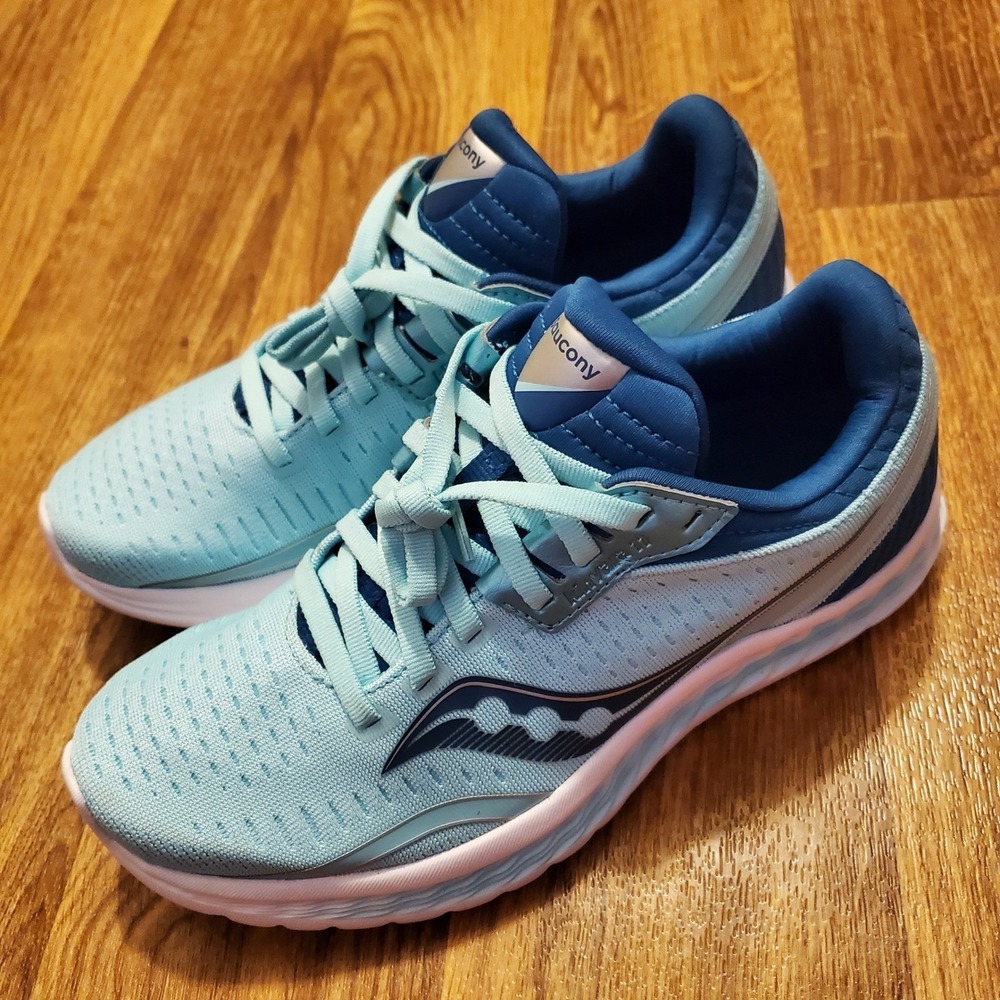 Saucony Kinvara 11 Shoes Women 6.5 Blue Running Sneakers PWRRUN New